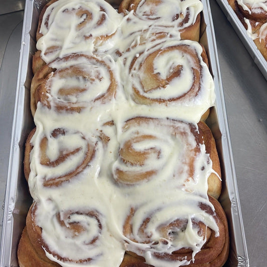 8 cinnamon buns